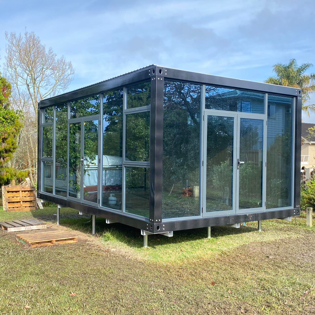 LARGE CABIN 6 x 4 m GW