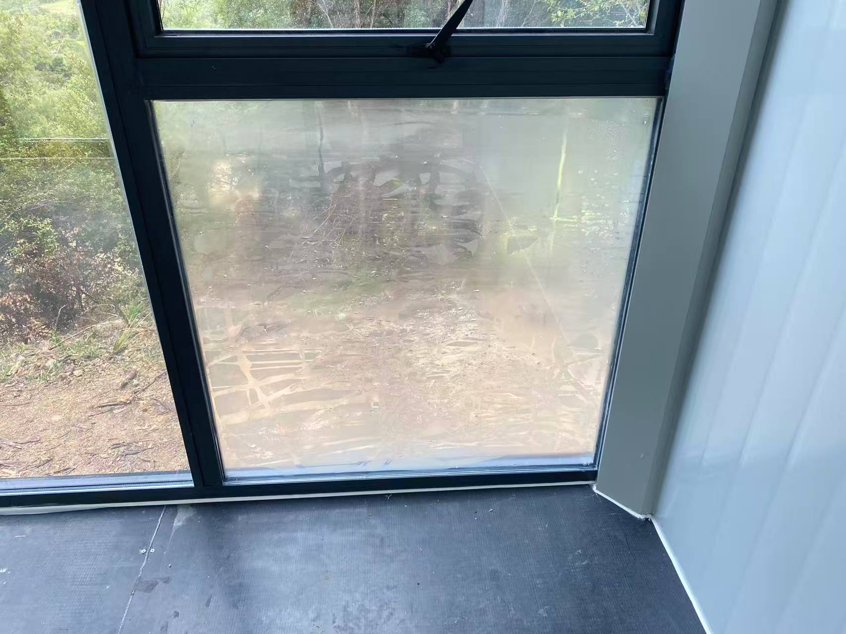 MEDIUM CABIN 6 x 3 m Glass Wall III