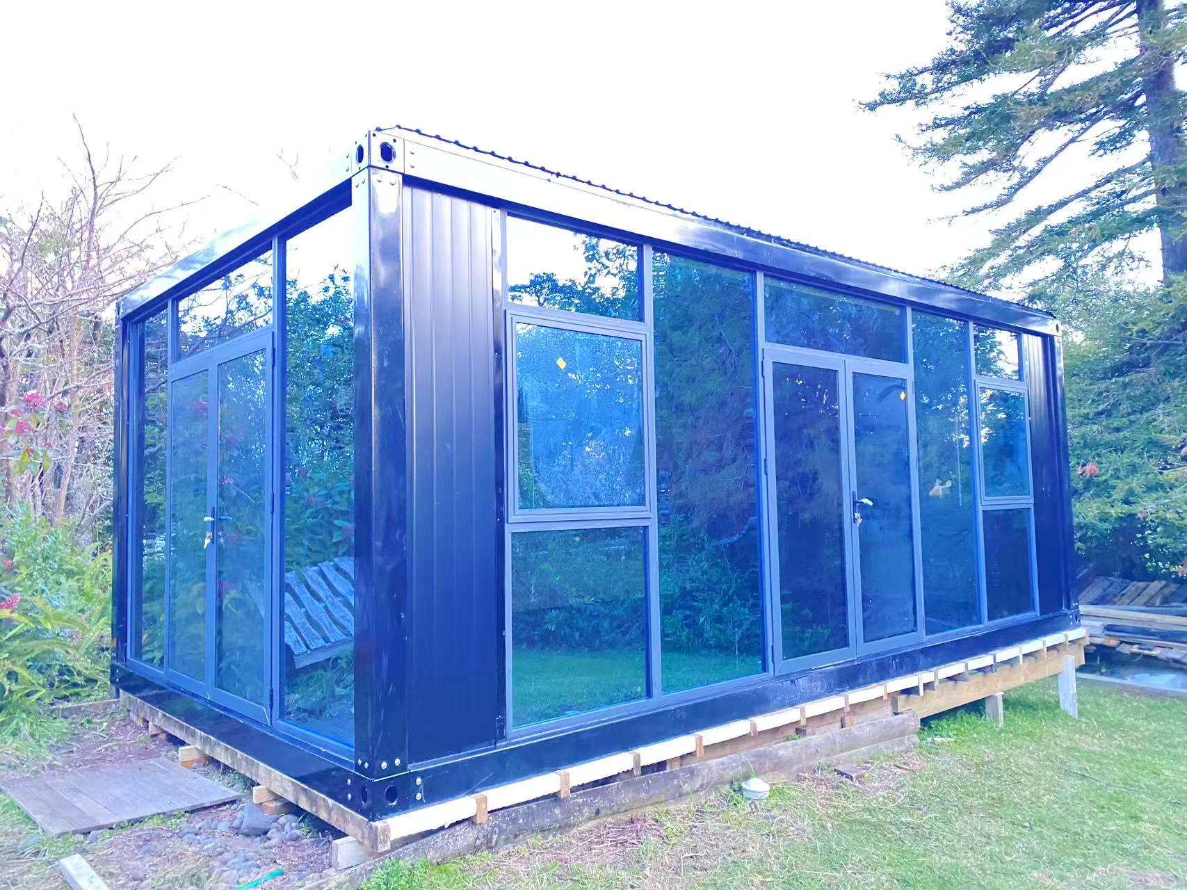 LARGE CABIN  7 x 4 m GW VI