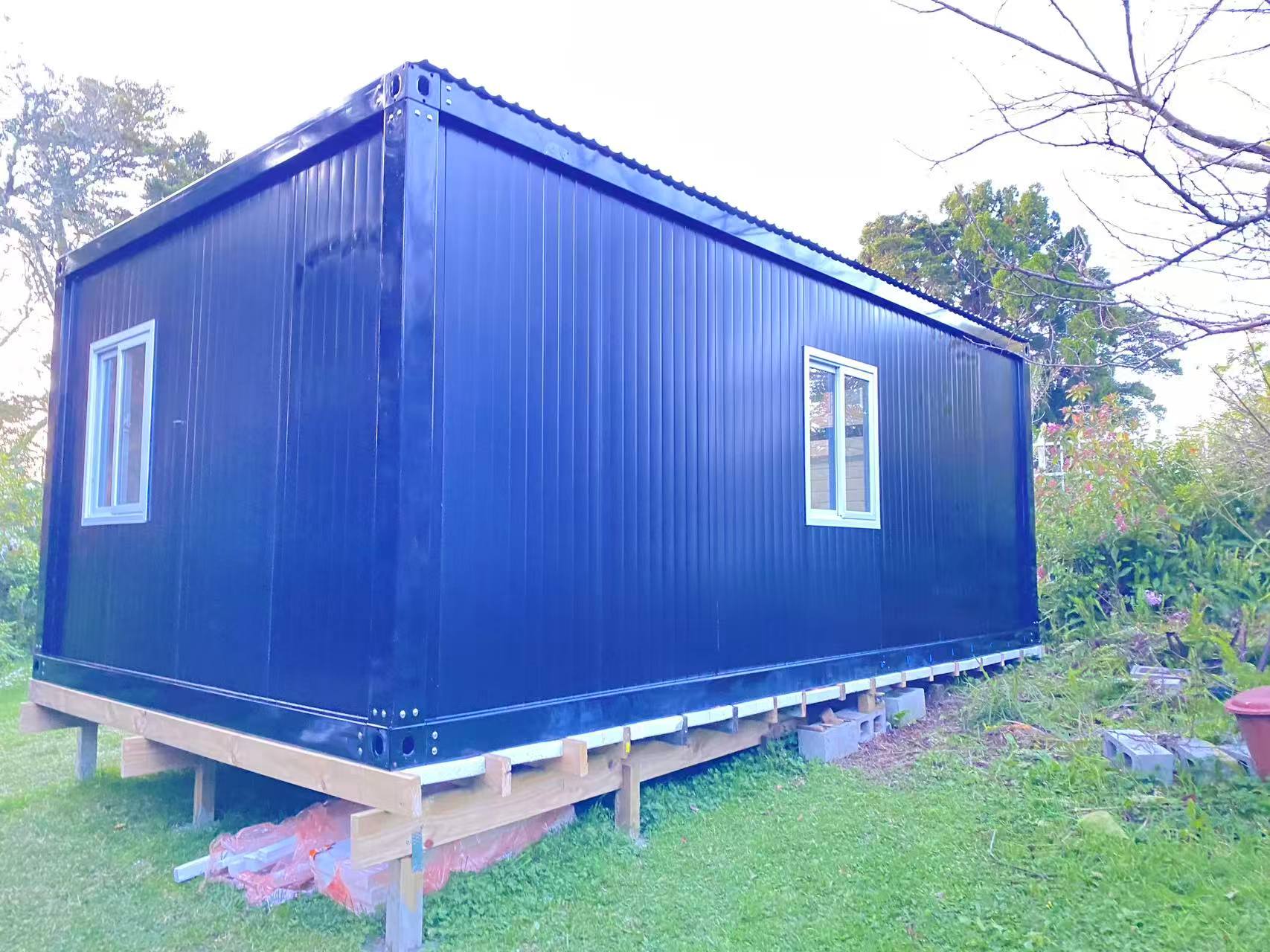 LARGE CABIN  7 x 4 m GW VI