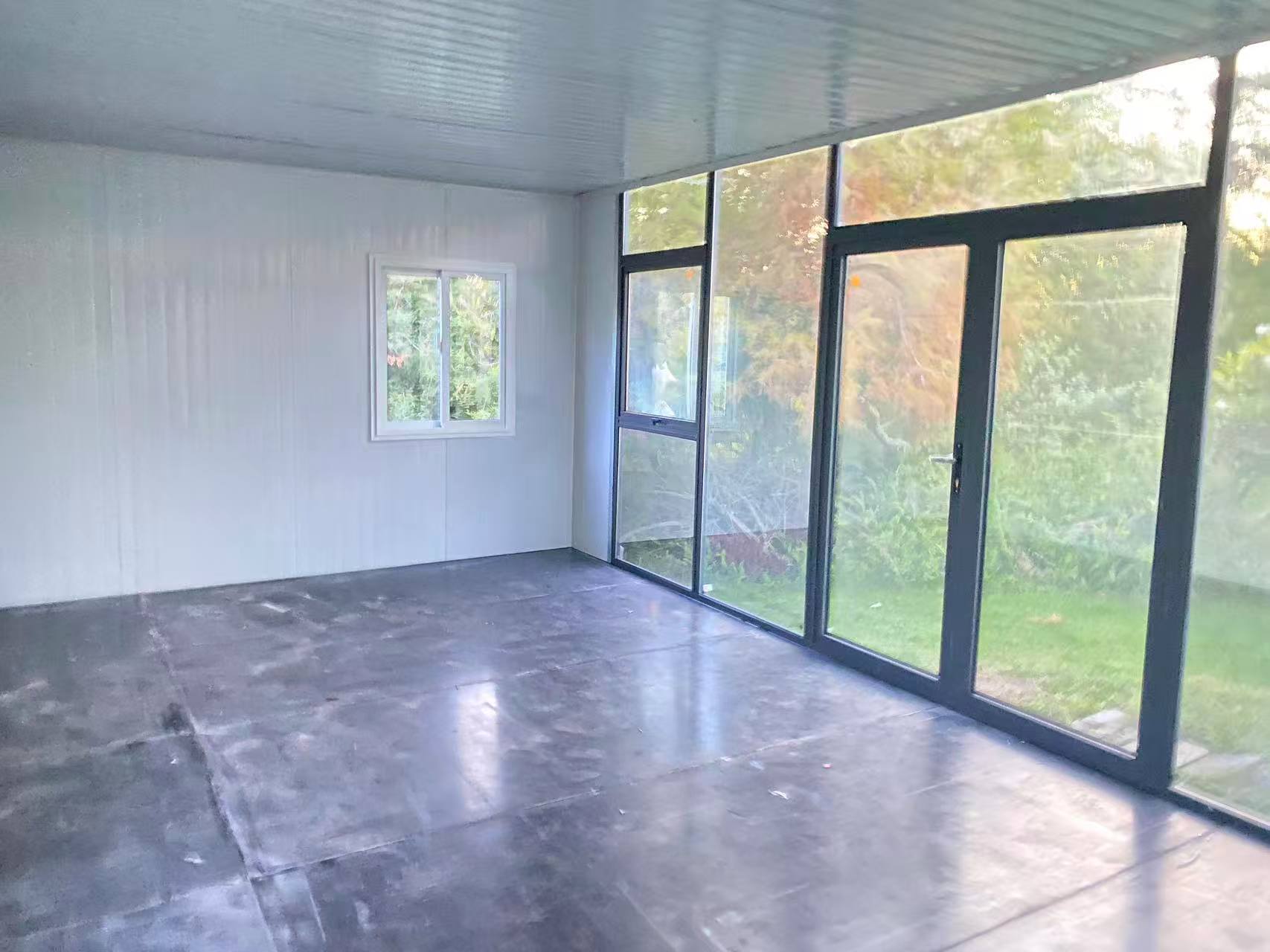LARGE CABIN  7 x 4 m GW VI