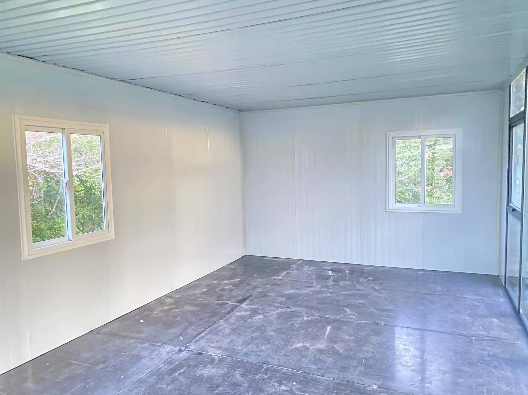 LARGE CABIN  7 x 4 m GW VI