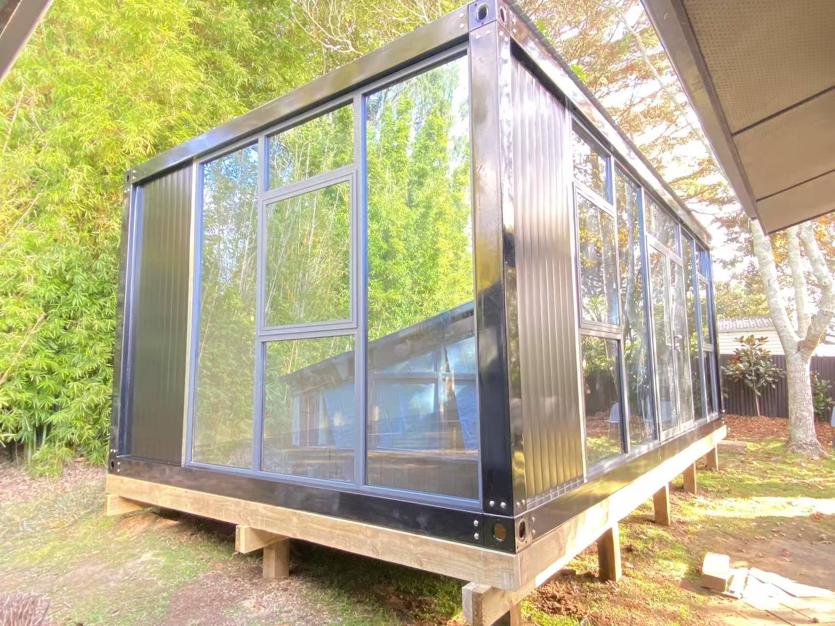 LARGE CABIN  7 x 4 m GW VII