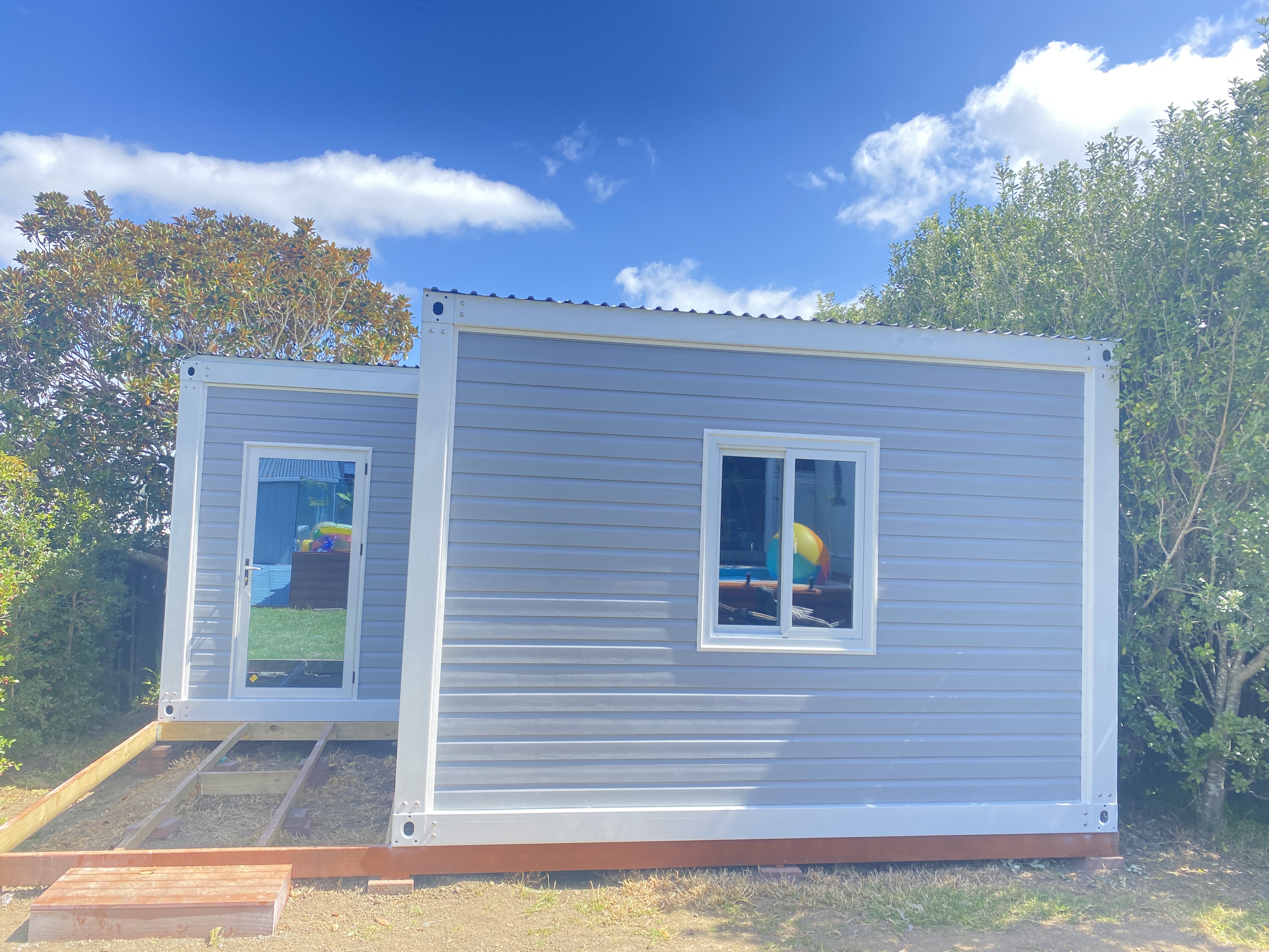 MODULAR CABIN 6 x 3 m + 4 x 3 m