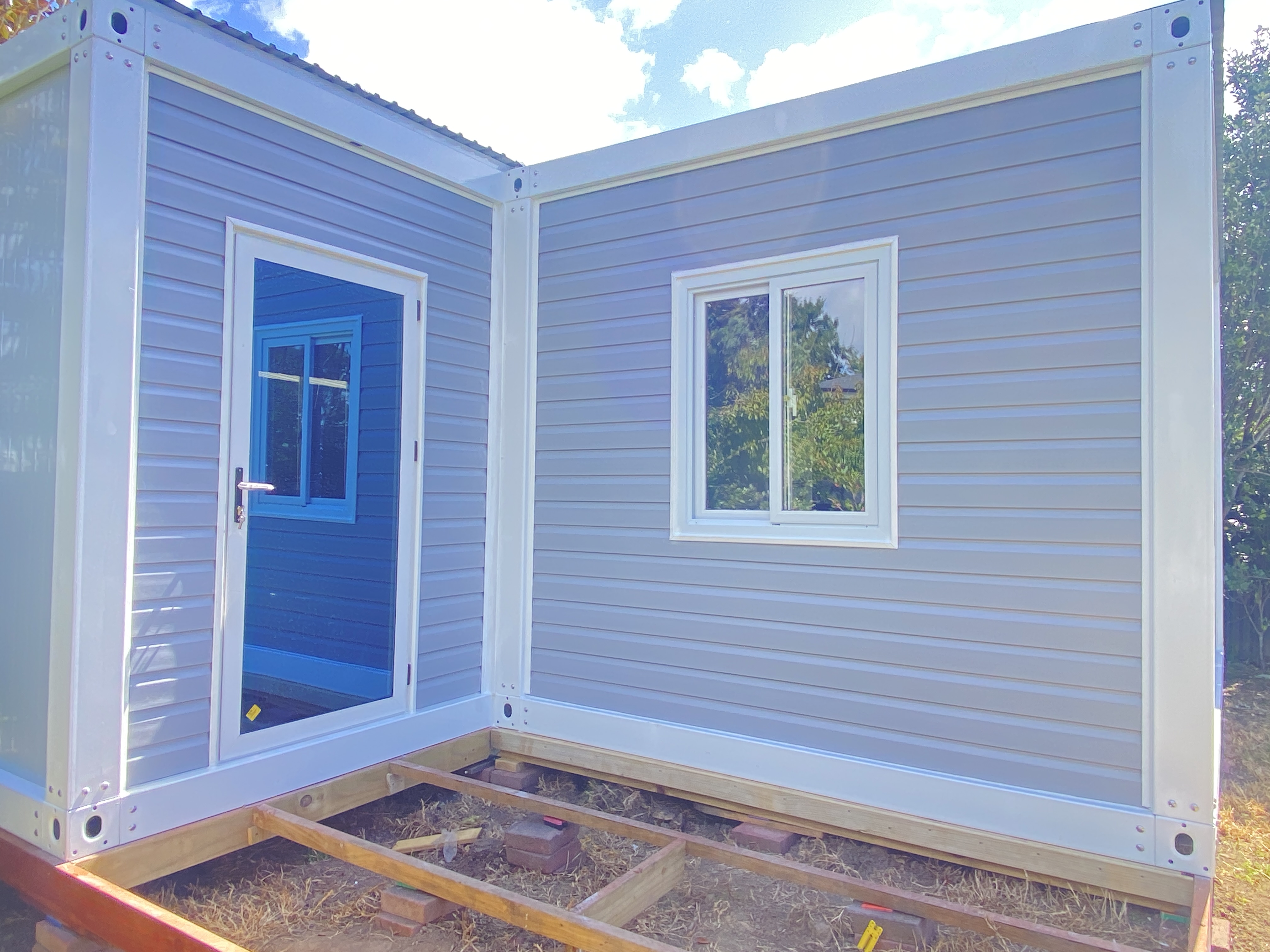 MODULAR CABIN 6 x 3 m + 4 x 3 m