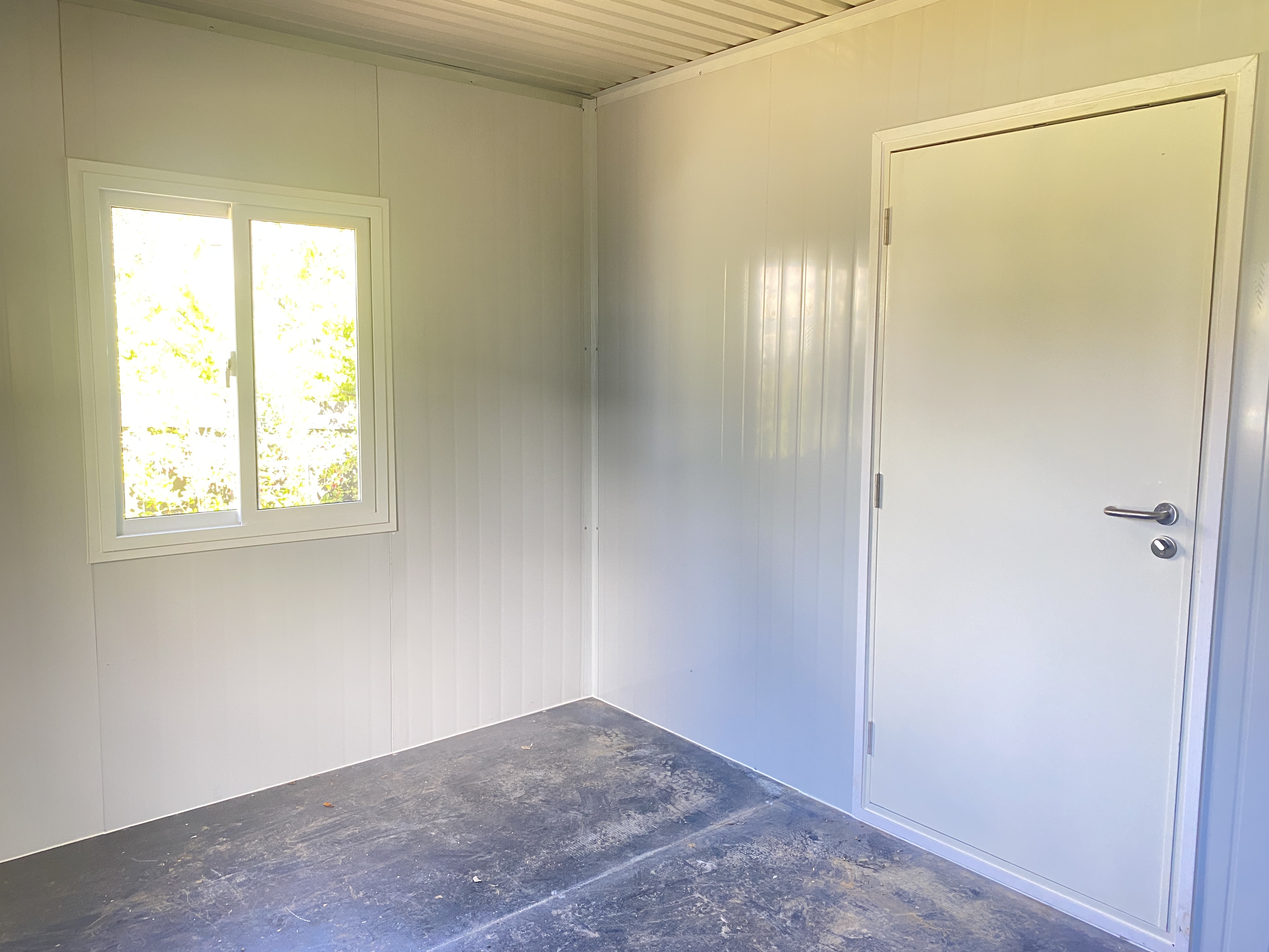 MODULAR CABIN 6 x 3 m + 4 x 3 m