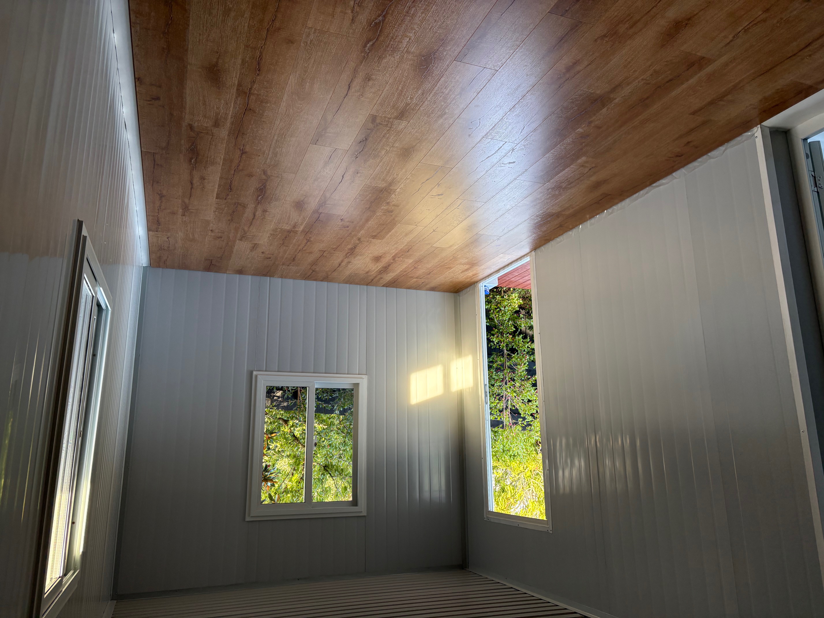 MODULAR CABIN 6 x 3 m + 4 x 3 m