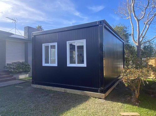 LARGE CABIN  6 x 4 m CLASSIC CABINS IV