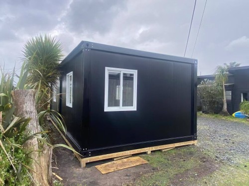 MODULAR CABIN 8 x 4 m