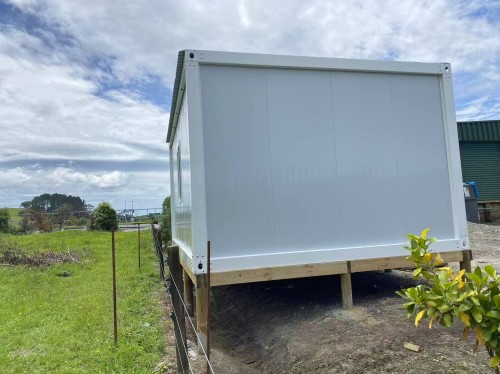 LARGE CABIN 6 x 4 m Classic Cabins XVI