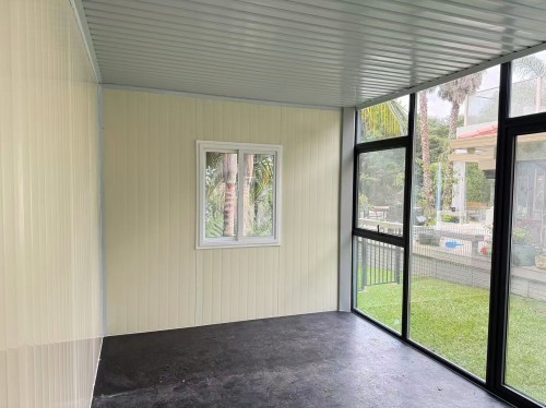 MEDIUM CABIN 6 x 3 m Glass Wall IV