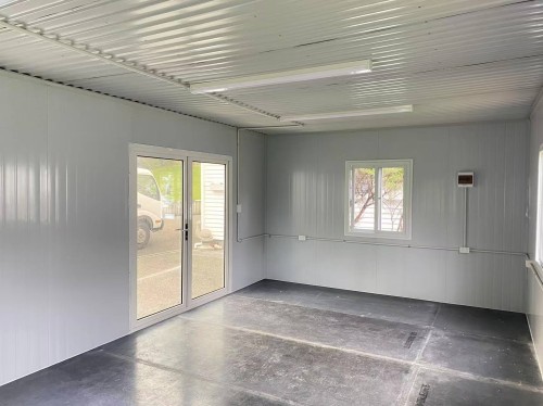 LARGE CABIN  7 x 4 m GW IV