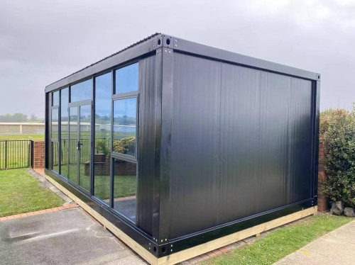 LARGE CABIN  7 x 4 m GW III