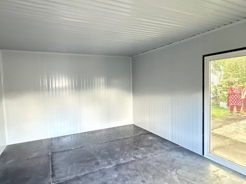 LARGE CABIN 6 x 4 m Classic Cabins XVII