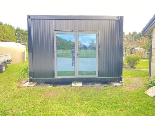 LARGE CABIN 6 x 4 m Classic Cabins XVIII